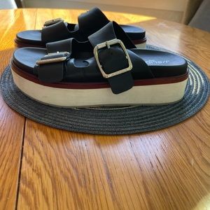 J-Slide sandals